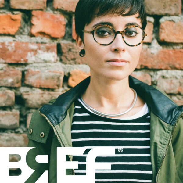 visual_univers_bref_SOPHIE113_woman_2022_2500x2500